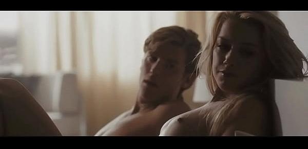  Amber Heard Fully Nude Riding a Guy in Bed - Nude Boobs - The Informers
